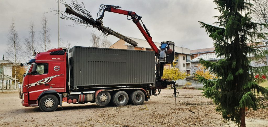 Kuvia asiakkaiden kohteista